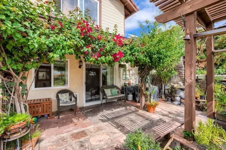 5655 Tumbleweed Way, Oceanside, California 92057
