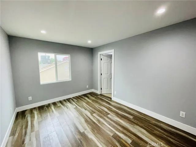 18720 Cohasset Street, Reseda, California 91335