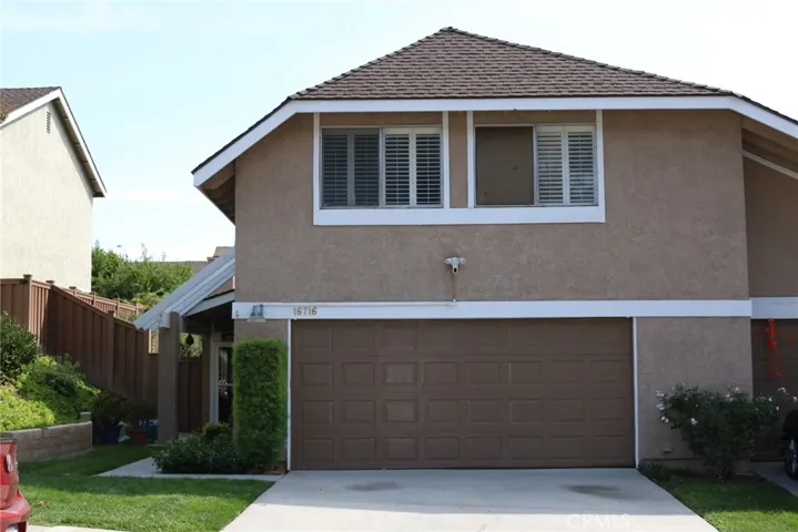 16716 Highfalls Street, Canyon Country, California 91387