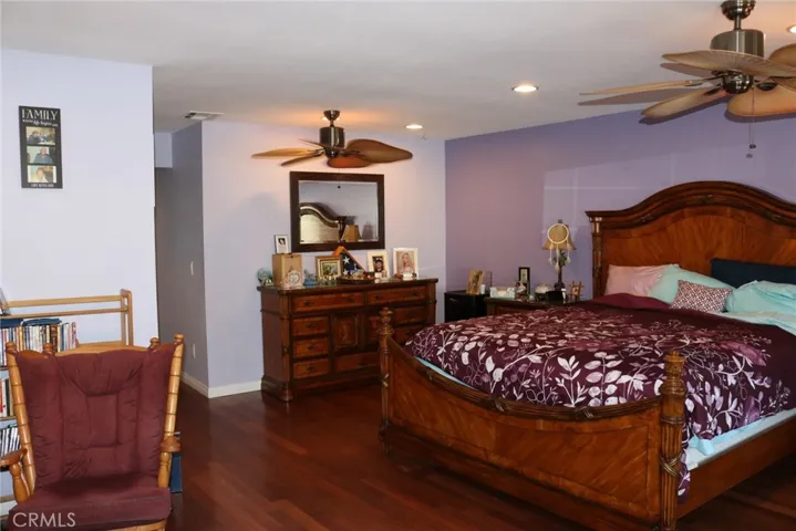16716 Highfalls Street, Canyon Country, California 91387