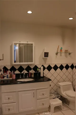 16716 Highfalls Street, Canyon Country, California 91387