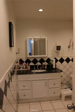 16716 Highfalls Street, Canyon Country, California 91387