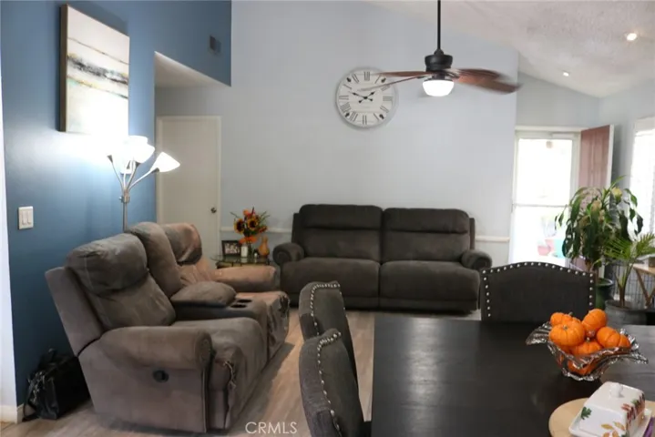 16716 Highfalls Street, Canyon Country, California 91387