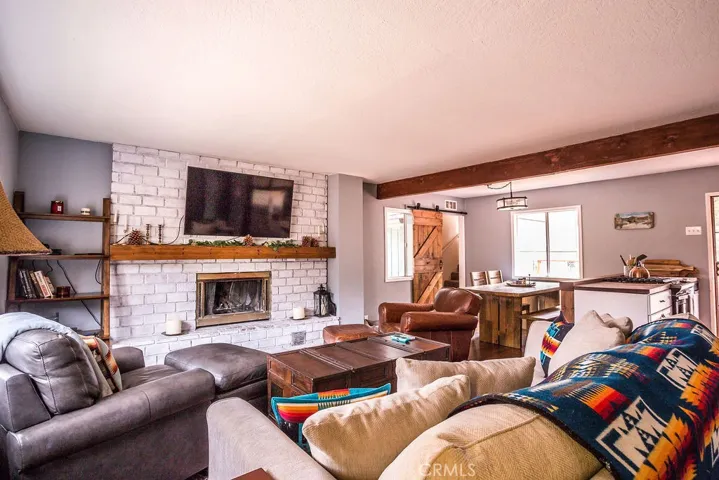 1804 Freeman Drive, Pine Mountain Club, California 93222