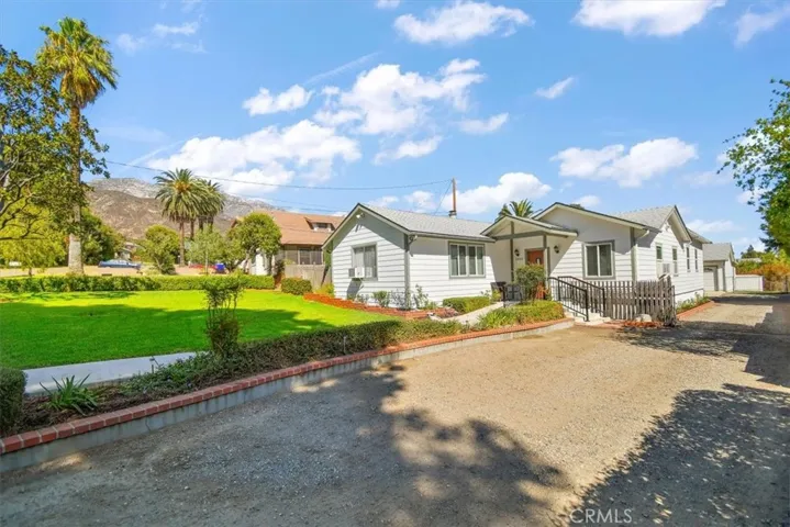 2410 Euclid Cres E E, Upland, California 91784