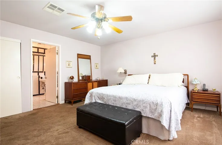 10834 Offley Avenue, Downey, California 90241