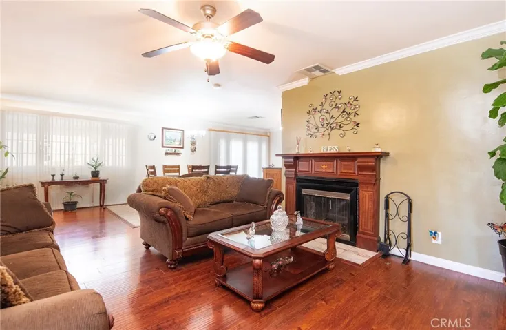 10834 Offley Avenue, Downey, California 90241