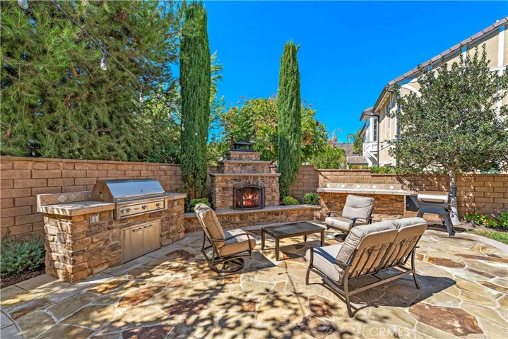 8 Adele Street, Ladera Ranch, California 92694