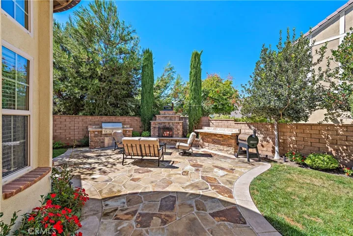 8 Adele Street, Ladera Ranch, California 92694