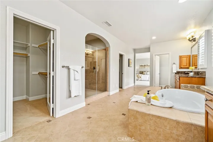 3204 Corte Pacifica, Carlsbad, California 92009