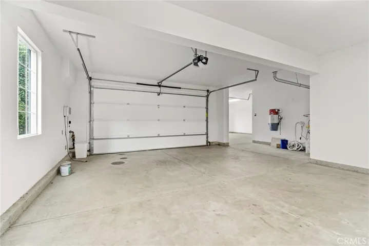 3204 Corte Pacifica, Carlsbad, California 92009