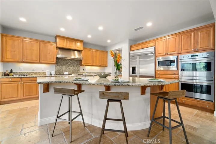 3204 Corte Pacifica, Carlsbad, California 92009