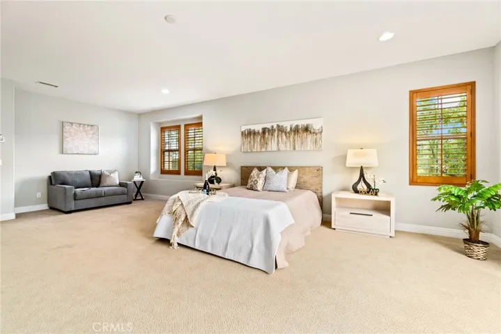 3204 Corte Pacifica, Carlsbad, California 92009