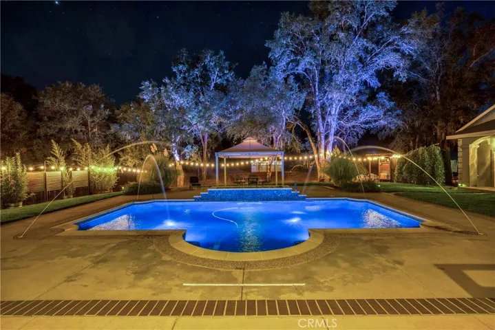 905 Oak Park Way, Lakeport, California 95453
