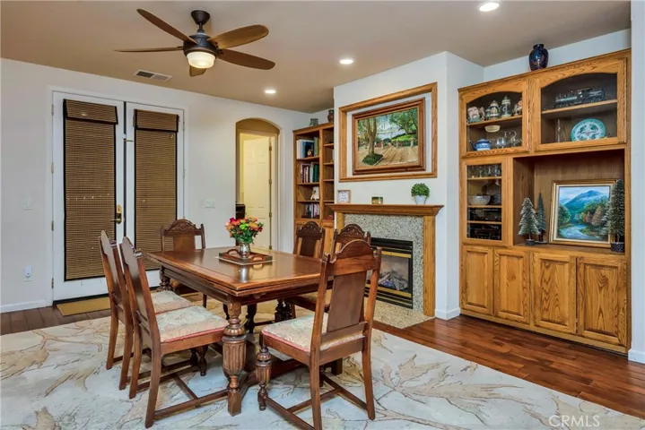 905 Oak Park Way, Lakeport, California 95453