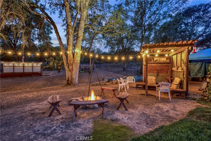 905 Oak Park Way, Lakeport, California 95453