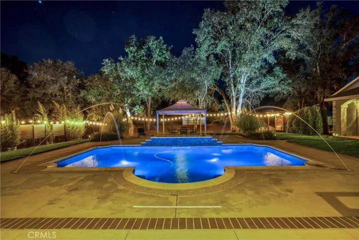 905 Oak Park Way, Lakeport, California 95453