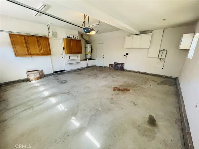 8088 Sorrento, Fontana, California 92336