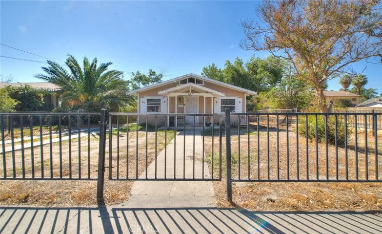 167 W 9th Street, San Bernardino, California 92401