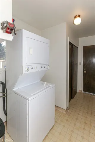 2951 Redwood Drive, Merced, California 95340