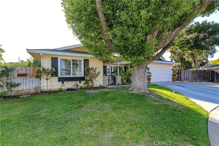2951 Redwood Drive, Merced, California 95340