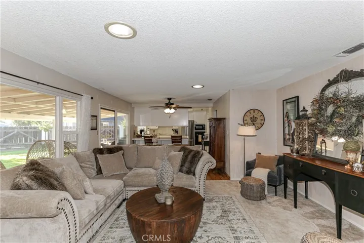 2951 Redwood Drive, Merced, California 95340