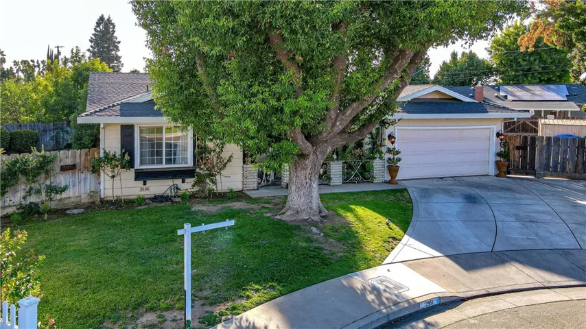 2951 Redwood Drive, Merced, California 95340