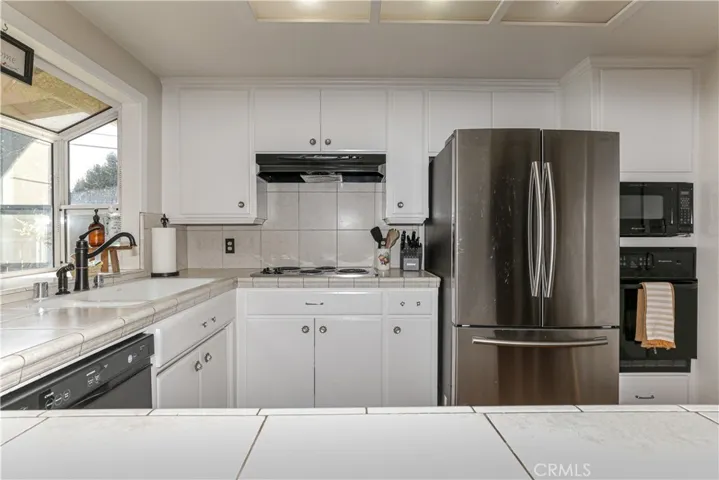 2951 Redwood Drive, Merced, California 95340