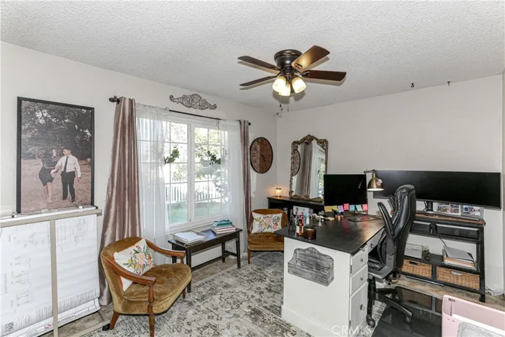 2951 Redwood Drive, Merced, California 95340