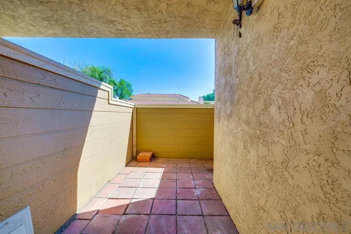 10719 Holly Meadows Dr C, Santee, California 92071