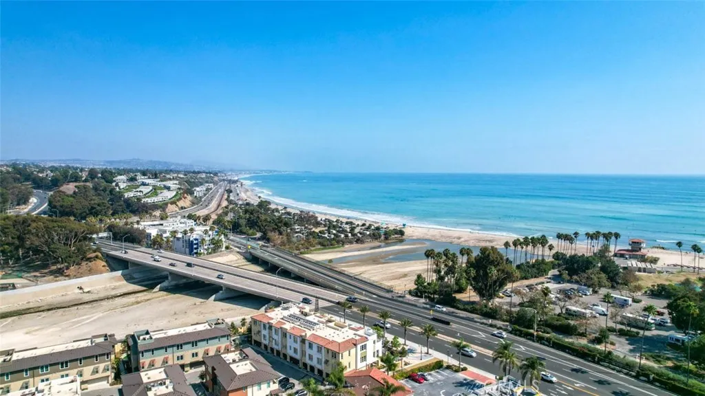 Located directly across from Doheny State Beach!