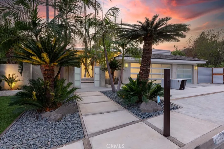 10255 Overhill Drive, Cowan Heights, California 92705