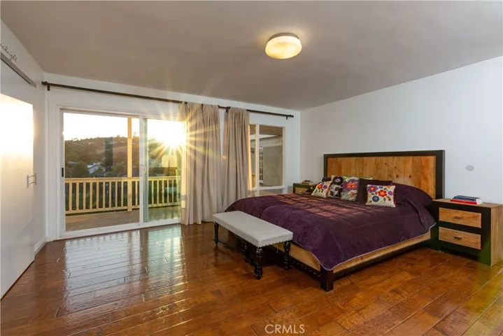 10255 Overhill Drive, Cowan Heights, California 92705