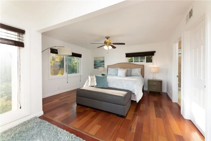 10255 Overhill Drive, Cowan Heights, California 92705