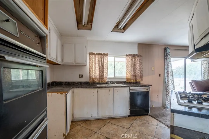 31721 Meadow Blossom Road, Nuevo/lakeview, California 92567