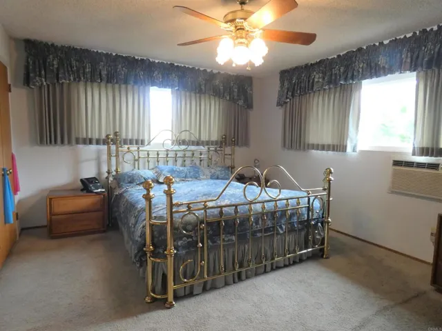 11223 Posthill Road, Lakeside, California 92040