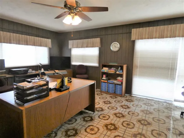 11223 Posthill Road, Lakeside, California 92040