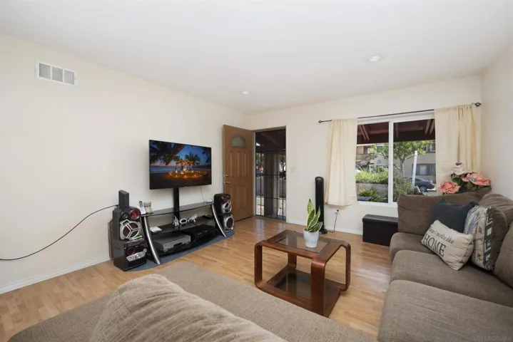 12652 Robison Boulevard, Poway, California 92064