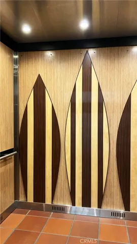 Private elevator