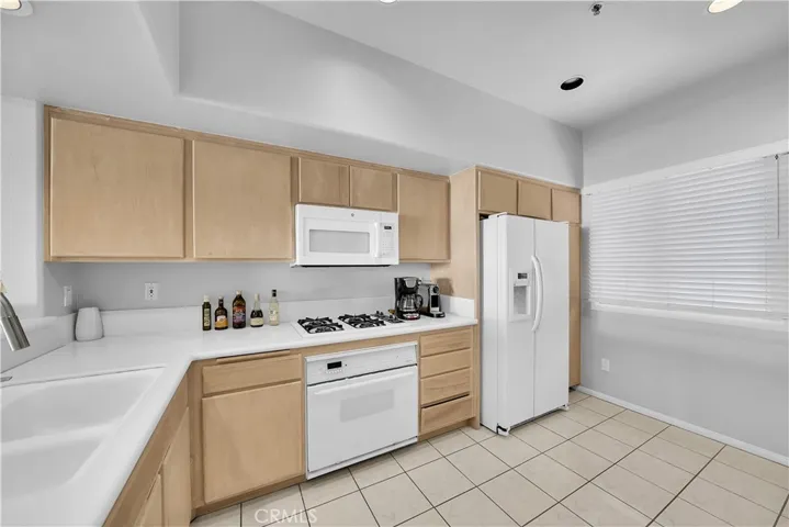 Bright kitchen