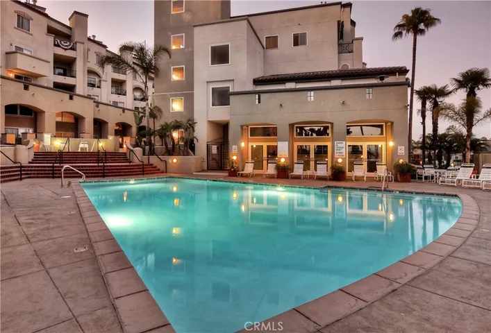 Community pool