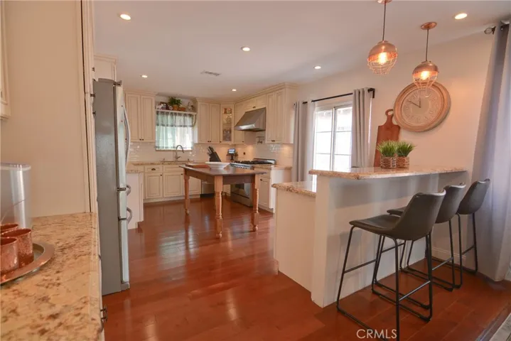 Dining room leads into remodeled gourmet kitchen!