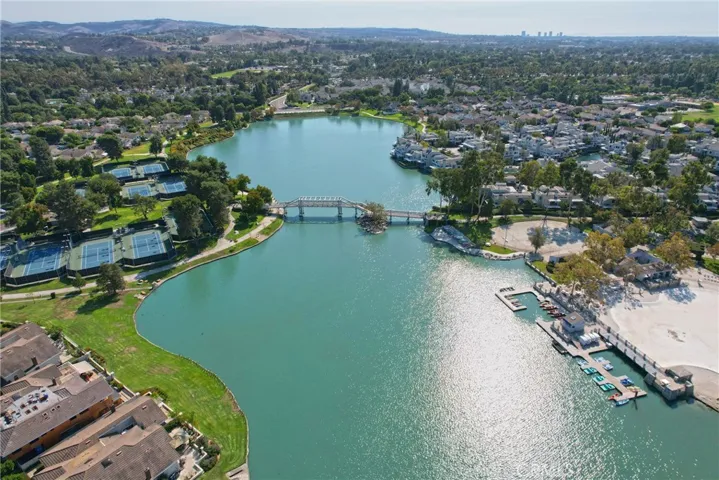 Woodbridge residents enjoy resort-like amenities...such as access to tennis courts, fishing, boating, and lagoon access when in season.