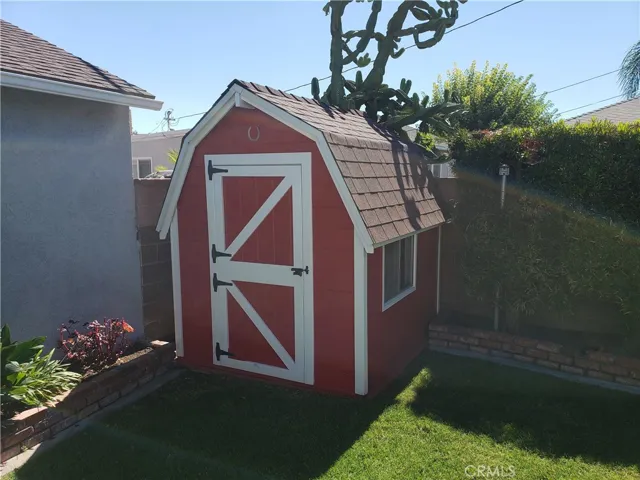 2862 Daneland Street, Lakewood, California 90712