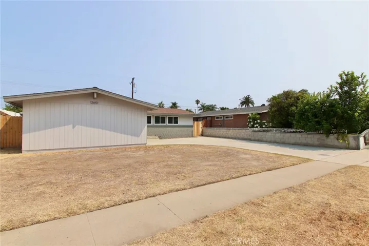 12651 Aspenwood Lane, Garden Grove, California 92840