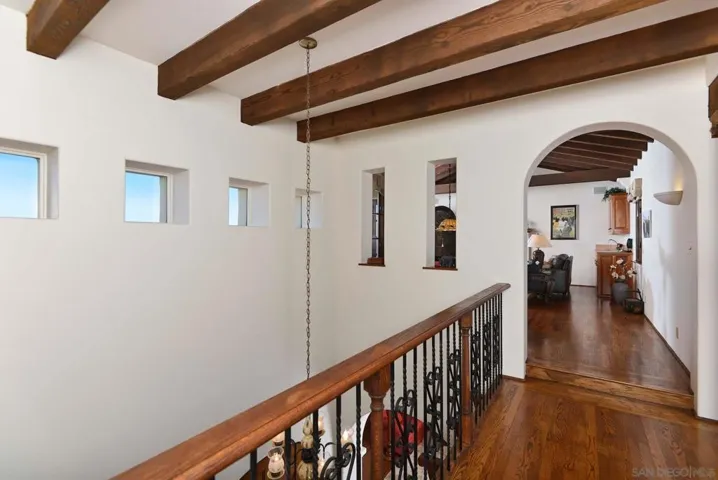8391 Prestwick Dr., La Jolla, California 92037