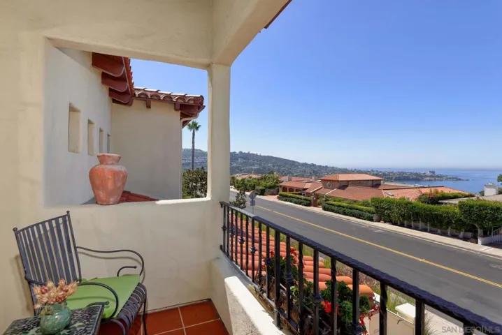 8391 Prestwick Dr., La Jolla, California 92037