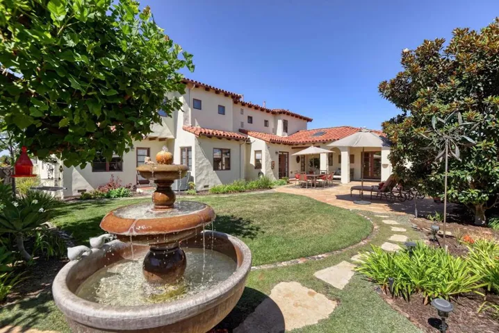 8391 Prestwick Dr., La Jolla, California 92037