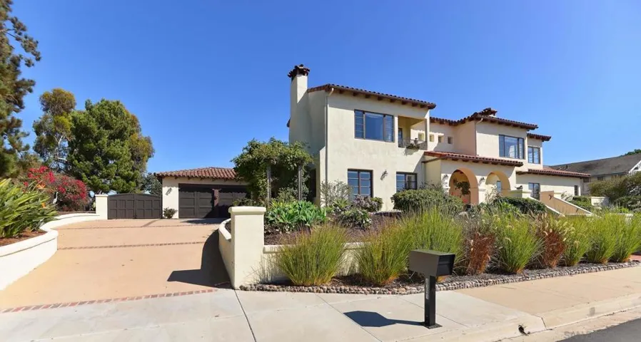 8391 Prestwick Dr., La Jolla, California 92037