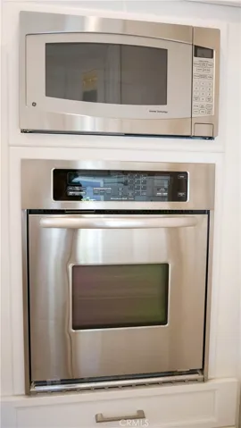 Stainless steel micro and oven combo!